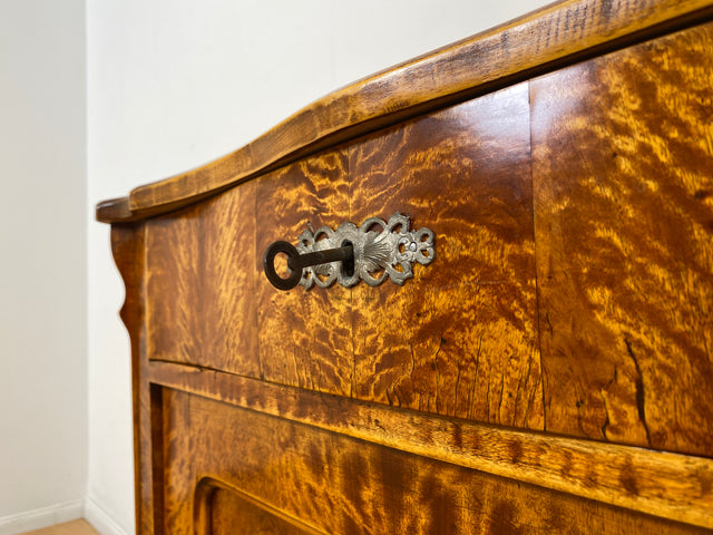 WMK I Wunderschöne kleine antike Kommode aus vollem Holz mit Schublade und in edlem Flammenfurnier I Schrank Flurkommode Wäschekommode Cabinet Konsole Biedermeier Vintage Berlin Stuttgart Düsseldorf