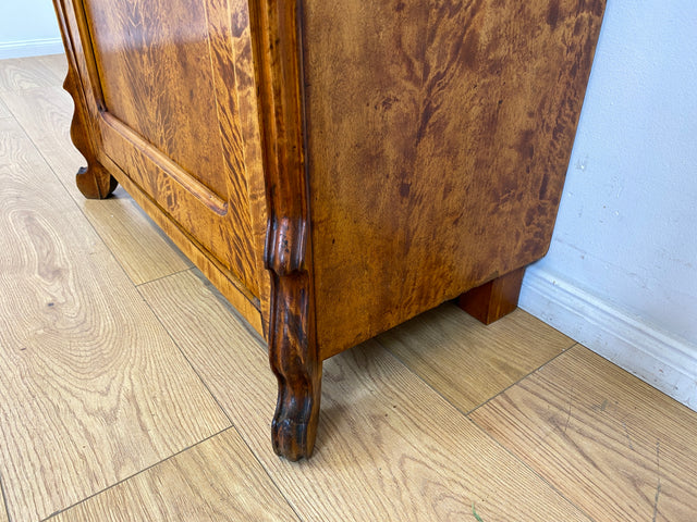 WMK I Wunderschöne kleine antike Kommode aus vollem Holz mit Schublade und in edlem Flammenfurnier I Schrank Flurkommode Wäschekommode Cabinet Konsole Biedermeier Vintage Berlin Stuttgart Düsseldorf