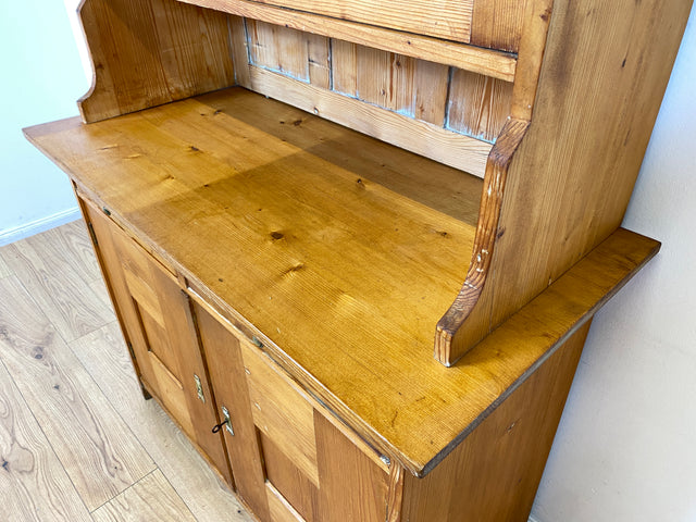 WMK I Wunderschöne antike Anrichte aus vollem Holz mit bunter floraler Bleiverglasung I Schrank Büffet Büfett Küchenschrank Küchenanrichte Jugendstil Vintage Bauern Weichholz Berlin Hannover Dresden