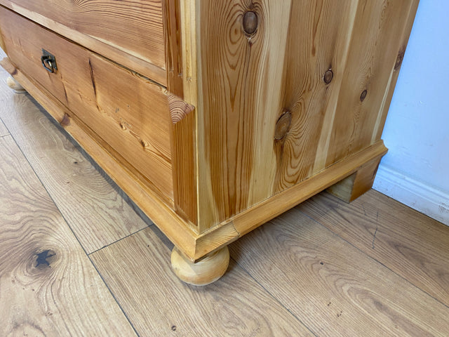 WMK # Wunderschöne antike Kommode aus vollem Holz mit großen Schubladen # Schubladenkommode Schrank Truhe Sideboard Wäschekommode Wäschetruhe Chest Anrichte Biedermeier Landhaus Weichholz Vintage