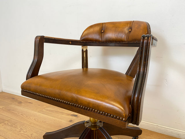 WMK I Stilvoller und sehr rarer Art Deco Schreibtischstuhl mit cognacbraunem Leder, neig- und höhenverstellbar I Drehstuhl Drehsessel Sessel Chefsessel Stuhl Office Chair Antik Vintage 20er 30er Leder