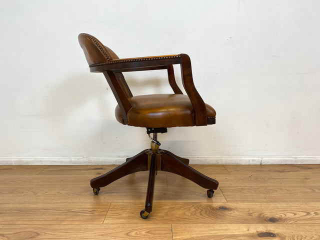 WMK I Stilvoller und sehr rarer Art Deco Schreibtischstuhl mit cognacbraunem Leder, neig- und höhenverstellbar I Drehstuhl Drehsessel Sessel Chefsessel Stuhl Office Chair Antik Vintage 20er 30er Leder