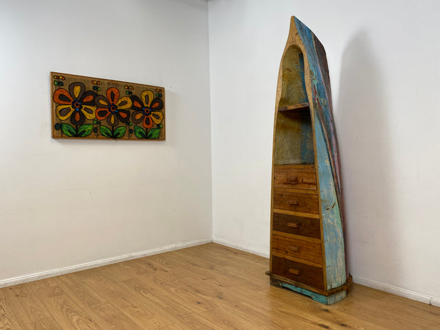 Boatwood by WMK # Einzigartiger Bücherschrank aus echtem Einbaum I ein handgefertigtes Unikat in Originalfarben I Regal Kommode Holzregal Eck Schubladen Bücher Schrank Fischer Boot Schiff Sylt Usedom