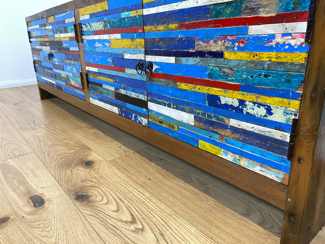 Boatwood by WMK # Besonders schönes 200cm langes Sideboard aus altem Bootsholz, ein handgefertigtes Unikat aus massivem Teakholz # Kommode Lowboard TV Bank Board Anrichte Bootsmöbel Rostock Kiel Slyt