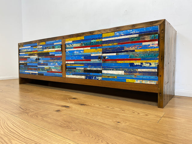 Boatwood by WMK # Besonders schönes 200cm langes Sideboard aus altem Bootsholz, ein handgefertigtes Unikat aus massivem Teakholz # Kommode Lowboard TV Bank Board Anrichte Bootsmöbel Rostock Kiel Slyt