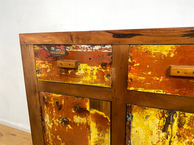 Boatwood by WMK I Besondere Kommode mit Schubladen I handgefertigt aus altem Bootsholz l ein Unikat aus massivem Teakholz I Schrank Sideboard Anrichte Wäschekommode Küchenschrank Cabinet Berlin Sylt