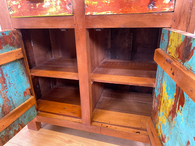 Boatwood by WMK I Besondere Kommode mit Schubladen I handgefertigt aus altem Bootsholz l ein Unikat aus massivem Teakholz I Schrank Sideboard Anrichte Wäschekommode Küchenschrank Cabinet Berlin Sylt