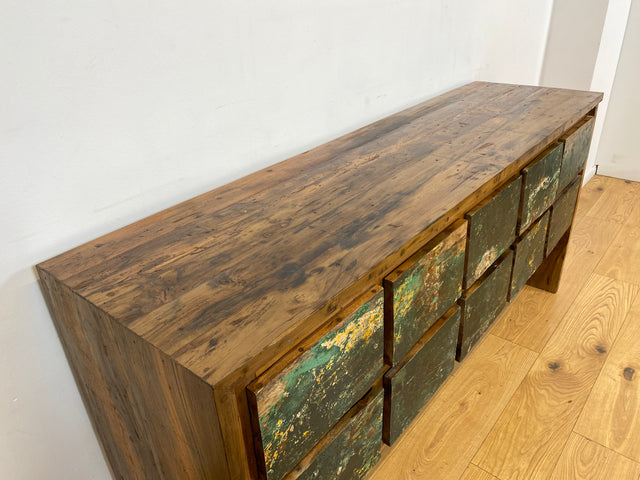 Boatwood by WMK I Einzigartige Anrichte aus altem Bootsholz in Originalfarben I handgefertigtes Unikat I Teakholz massiv I mit Schubladen I Schrank Kommode Sideboard Küchen Wäsche Apotheker Bootsmöbel