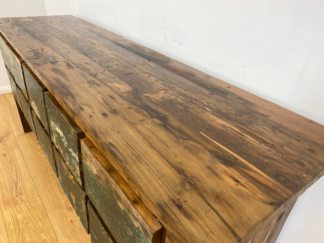 Boatwood by WMK I Einzigartige Anrichte aus altem Bootsholz in Originalfarben I handgefertigtes Unikat I Teakholz massiv I mit Schubladen I Schrank Kommode Sideboard Küchen Wäsche Apotheker Bootsmöbel