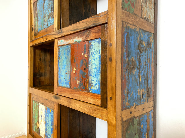 Boatwood by WMK # Einzigartiges Bücherregal mit Schiebetüren I Handmade Unikat aus altem Bootsholz I Teakholz massiv # Bücherschrank Regal Highboard Holzregal Küchenregal Raumtrenner Loft Kiel Hamburg