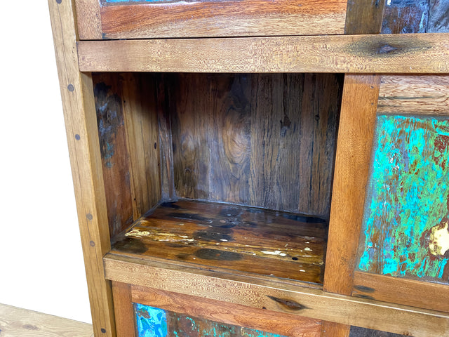 Boatwood by WMK # Einzigartiges Bücherregal mit Schiebetüren I Handmade Unikat aus altem Bootsholz I Teakholz massiv # Bücherschrank Regal Highboard Holzregal Küchenregal Raumtrenner Loft Kiel Hamburg