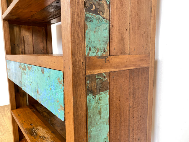 Boatwood by WMK # Nachhaltiges Bücherregal mit Schubladen , ein aus altem Bootsholz handgefertigtes Unikat aus massivem Teakholz # Regal Bücherschrank Highboard Holzregal Küchenregal Raumtrenner Teak