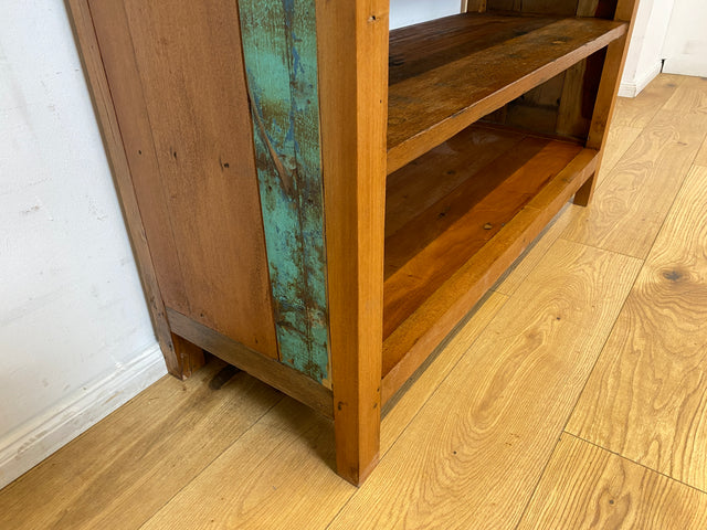 Boatwood by WMK I Nachhaltiges handgefertigtes Bücherregal aus altem Bootsholz I Teakholz massiv I Bücherschrank Regal Highboard Holzregal Küchenregal Raumtrenner Loft Bootsmöbel I Berlin Rostock Köln