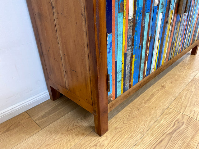 Boatwood by WMK I Detailreicher und geräumiger Schrank I Handmade Unikat aus altem Bootsholz I Teakholz massiv I Highboard Kommode Sideboard Schuhschrank Anrichte Bootsmöbel Berlin Stuttgart Rostock