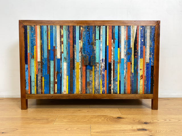 Boatwood by WMK I Detailreicher und geräumiger Schrank I Handmade Unikat aus altem Bootsholz I Teakholz massiv I Highboard Kommode Sideboard Schuhschrank Anrichte Bootsmöbel Berlin Stuttgart Rostock