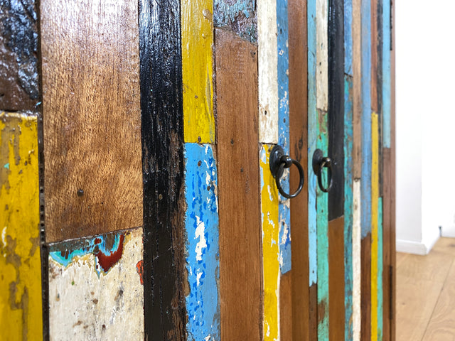 Boatwood by WMK I Einzigartiger Schrank aus altem Bootsholz I handgefertigtes Unikat I Teakholz massiv I Highboard Kleiderschrank Wäscheschrank Sideboard Kommode Schuhschrank Berlin Flensburg Hamburg