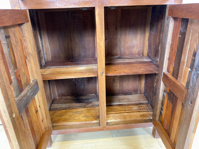 Boatwood by WMK I Einzigartiger Schrank aus altem Bootsholz I handgefertigtes Unikat I Teakholz massiv I Highboard Kleiderschrank Wäscheschrank Sideboard Kommode Schuhschrank Berlin Flensburg Hamburg