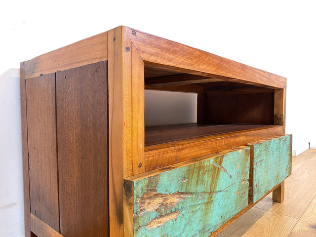 Boatwood by WMK I Besonders TV Lowboard mit Schubladen in Meeresblau I handgefertigtes Unikat aus altem Bootsholz I Teakholz massiv I Sideboard Kommode Bank Rack Fernsehkommode Berlin Augsburg Hamburg