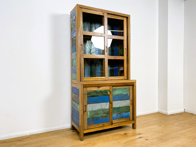 Boatwood by WMK # Sehr schöne Vitrine mit Schiebetüren, ein aus altem Bootsholz handgefertigtes Unikat aus massivem Teakholz # Regal Bücherregal Bücherschrank Highboard Geschirrschrank Küchenschrank