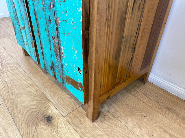 Boatwood by WMK I Wunderschöne handgefertigte Kommode aus altem Bootsholz in in tollem Meerestürkis