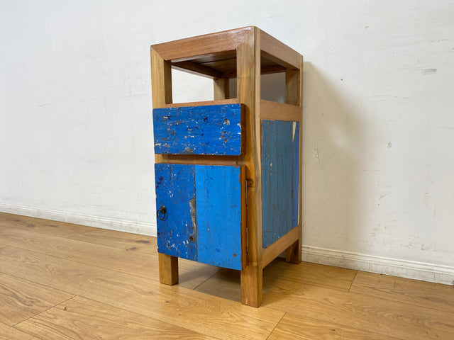 Boatwood by WMK I Einzigartiger großer Nachttisch handgefertigt aus altem Bootsholz I Teakholz massiv I Nachtkommode Nachtschrank Nachtschränkchen Kommode Beistelltisch Ablage I Berlin Kiel Stuttgart