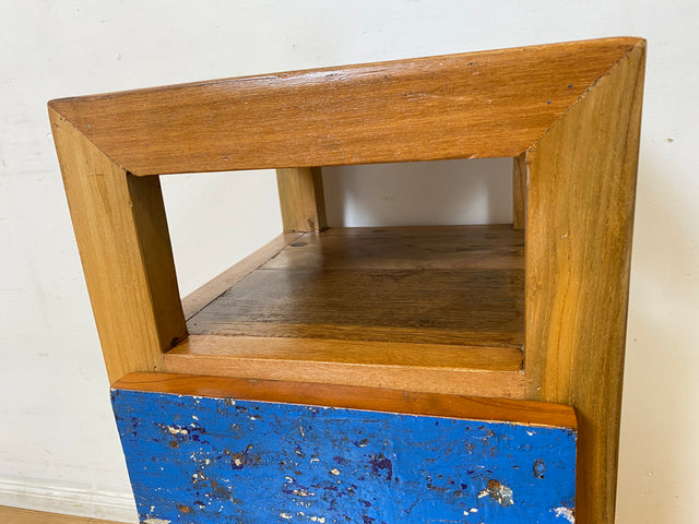 Boatwood by WMK I Einzigartiger großer Nachttisch handgefertigt aus altem Bootsholz I Teakholz massiv I Nachtkommode Nachtschrank Nachtschränkchen Kommode Beistelltisch Ablage I Berlin Kiel Stuttgart