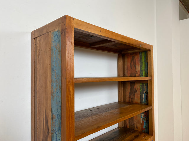 Boatwood by WMK I Handgefertigtes Regal aus altem Bootsholz in Originalfarbe I Teakholz I Holzregal Bücherschrank Bücheregal Highboard Küchenregal Raumtrenner Loft Bootsmöbel I Berlin Bochum Leipzig