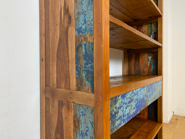 Boatwood by WMK I Handgefertigtes Regal aus altem Bootsholz in Originalfarbe I Teakholz I Holzregal Bücherschrank Bücheregal Highboard Küchenregal Raumtrenner Loft Bootsmöbel I Berlin Bochum Leipzig
