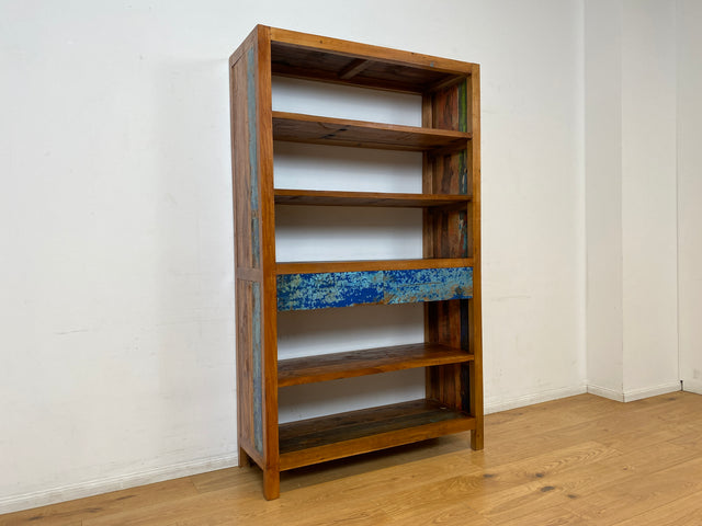 Boatwood by WMK I Handgefertigtes Regal aus altem Bootsholz in Originalfarbe I Teakholz I Holzregal Bücherschrank Bücheregal Highboard Küchenregal Raumtrenner Loft Bootsmöbel I Berlin Bochum Leipzig