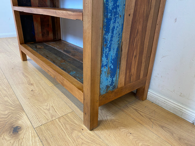 Boatwood by WMK I Handgefertigtes Regal aus altem Bootsholz in Originalfarbe I Teakholz I Holzregal Bücherschrank Bücheregal Highboard Küchenregal Raumtrenner Loft Bootsmöbel I Berlin Bochum Leipzig