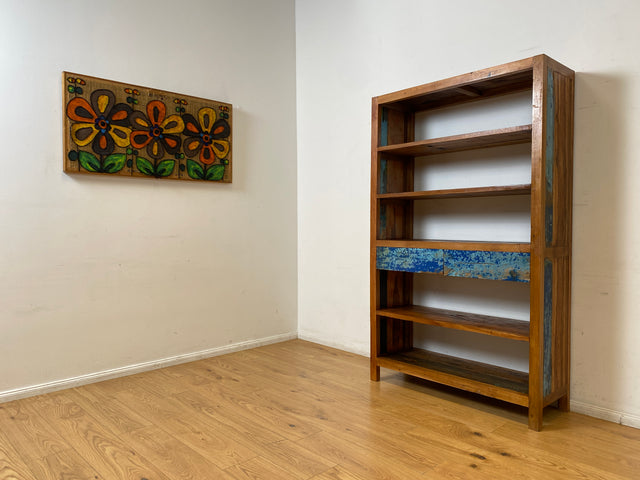 Boatwood by WMK I Handgefertigtes Regal aus altem Bootsholz in Originalfarbe I Teakholz I Holzregal Bücherschrank Bücheregal Highboard Küchenregal Raumtrenner Loft Bootsmöbel I Berlin Bochum Leipzig
