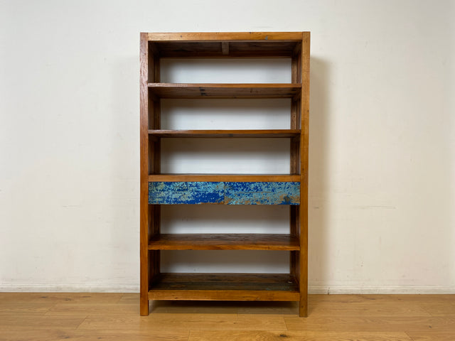 Boatwood by WMK I Handgefertigtes Regal aus altem Bootsholz in Originalfarbe I Teakholz I Holzregal Bücherschrank Bücheregal Highboard Küchenregal Raumtrenner Loft Bootsmöbel I Berlin Bochum Leipzig