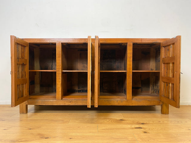 Boatwood by WMK I Einzigartiges Sideboard handgefertigt aus altem Bootsholz I Patchwork in Originalfarben I Teakholz I Kommode TV-Lowboard Schrank Anrichte TV-Bank Bootsmöbel I Berlin Rostock Hamburg