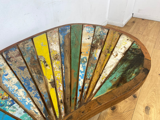 Boatwood by WMK I Formschöner und nachhaltiger bunter Nierentisch aus altem Bootsholz I handgefertigtes Unikat I Teakholz massiv I Couchtisch Wohnzimmertisch Kidney Coffee Table I Berlin Bremen Bayern