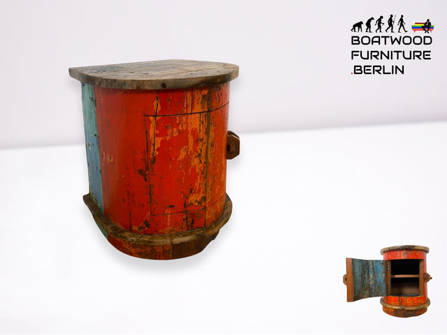 Boatwood by WMK I Einzigartige Kommode handgefertigt aus altem Einbaum in Originalfarbe I Schrank Nachtschrank Nachttisch Barkommode Beistelltisch Eckschrank Bootsholz Bootsmöbel Berlin Hamburg Sylt