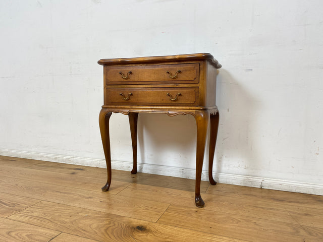 WMK I Elegante Chippendale Kommode mit Messinggriffen I Nähkommode Schubladenkommode Nachttisch Nachtschrank Nachtkommode Nachtschränkchen Beistelltisch Schmuckkasten Vintage Berlin München Ulm