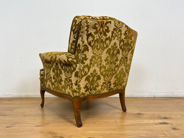 WMK # 1/2 Eleganter, gemütlicher und sehr gut erhaltener Chippendale Sessel mit wunderbarem Brokat Bezug & handverziertem Holzrahmen # Lesesessel Armchair Sitzgarnitur Stilmöbel Barock Rokoko Vintage
