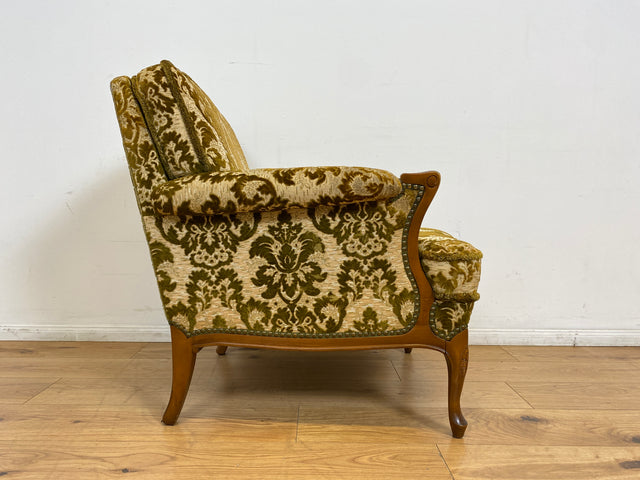 WMK # 1/2 Eleganter, gemütlicher und sehr gut erhaltener Chippendale Sessel mit wunderbarem Brokat Bezug & handverziertem Holzrahmen # Lesesessel Armchair Sitzgarnitur Stilmöbel Barock Rokoko Vintage