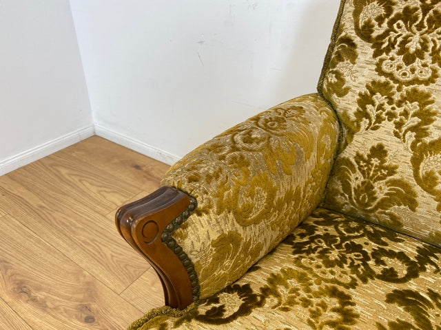 WMK # 1/2 Eleganter, gemütlicher und sehr gut erhaltener Chippendale Sessel mit wunderbarem Brokat Bezug & handverziertem Holzrahmen # Lesesessel Armchair Sitzgarnitur Stilmöbel Barock Rokoko Vintage