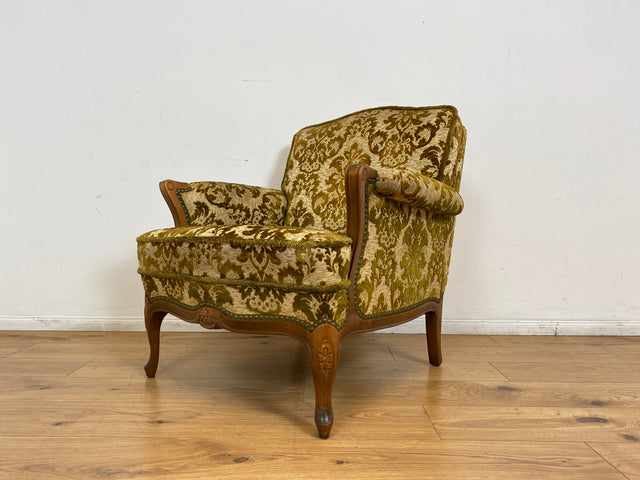 WMK # 1/2 Eleganter, gemütlicher und sehr gut erhaltener Chippendale Sessel mit wunderbarem Brokat Bezug & handverziertem Holzrahmen # Lesesessel Armchair Sitzgarnitur Stilmöbel Barock Rokoko Vintage