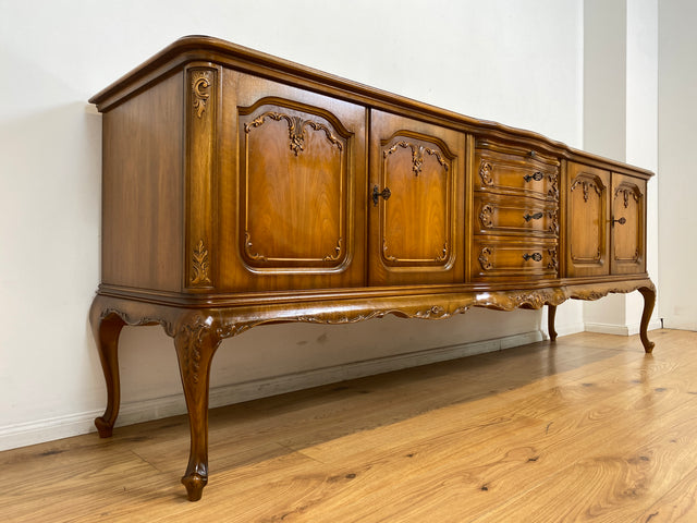 WMK I Elegantes 60er Jahre Chippendale Sideboard von Warrings, Vollholz aus Nussbaum & Mahagoni mit hübschen Holzapplikationen I Kommode Schrank Lowboard TV-Lowboard TV-Bank Anrichte Boho Vintage