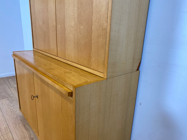 WMK I DDR Designer Highboard 605 von Bruno Knoblauch für VEB Hellerau aus 1968 in Esche I Bücherschrank Bücherregal Regal Regalwand Stringregal Kommode Mid-Century Vintage I Berlin Stuttgart Münster