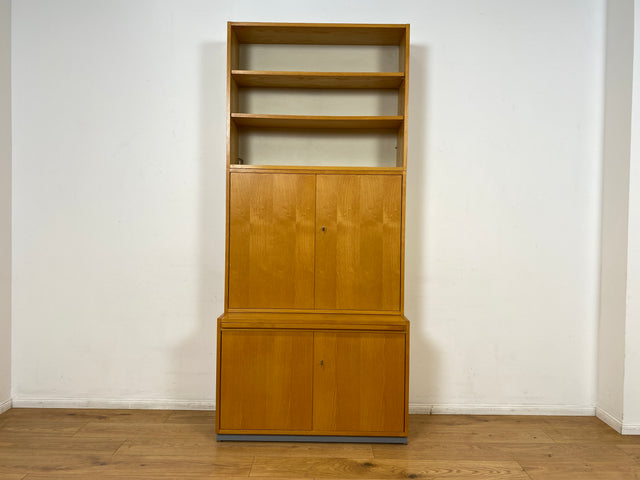 WMK I DDR Designer Highboard 605 von Bruno Knoblauch für VEB Hellerau aus 1968 in Esche I Bücherschrank Bücherregal Regal Regalwand Stringregal Kommode Mid-Century Vintage I Berlin Stuttgart Münster