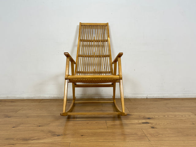 WMK I Der Design Klassiker von VEB Hellerau I Designer Schaukelstuhl by Selman Selmanagic I Buche & Rattan I Stuhl Sessel Lesesessel Rocking Chair Mid-Century Retro DDR Vintage 60er Berlin Köln Kassel