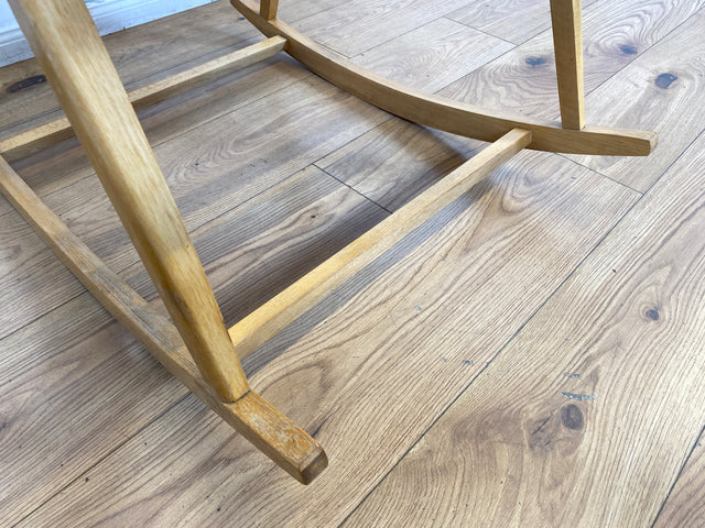 WMK I Der Design Klassiker von VEB Hellerau I Designer Schaukelstuhl by Selman Selmanagic I Buche & Rattan I Stuhl Sessel Lesesessel Rocking Chair Mid-Century Retro DDR Vintage 60er Berlin Köln Kassel