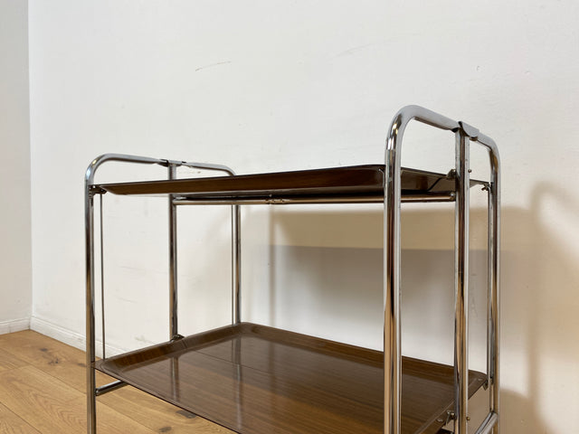 WMK # Kultiger & sehr gut erhaltener faltbarer Servierwagen aus den 1970er Jahren mit Chromgestell und auf Rollen # Barwagen Teewagen Beistelltisch Couchtisch Vintage Industrial Design Space Age