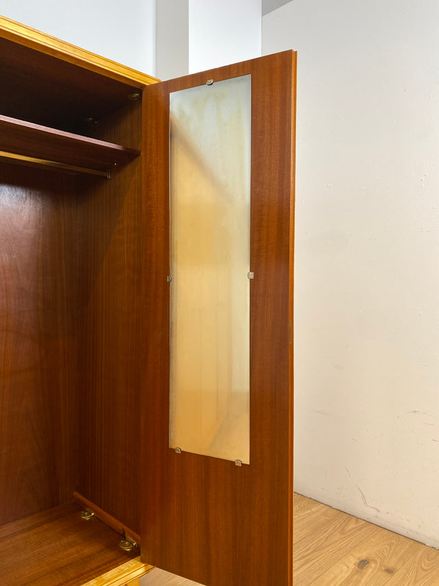 WMK I Raumaufhellender großer Mid-Century Kleiderschrank mit perfekter Aufteilung inkl. Schublade I Schlafzimmerschrank Wäscheschrank Schrank Wardrobe Vintage 50er 60er Berlin Brandenburg Hamburg
