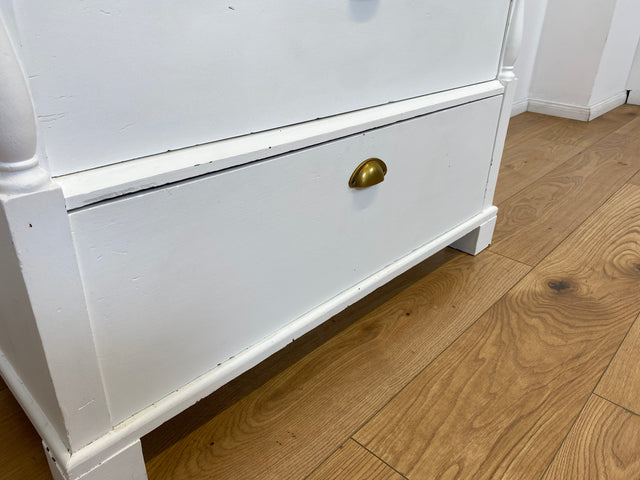 WMK # Elegante große antike Kommode in weiß aus vollem Holz mit geräumigen Schubladen und Messinggriffen, um 1890 # Schrank Schubladenkommode Wäschekommode Highboard Biedermeier Shabby Chic Vintage