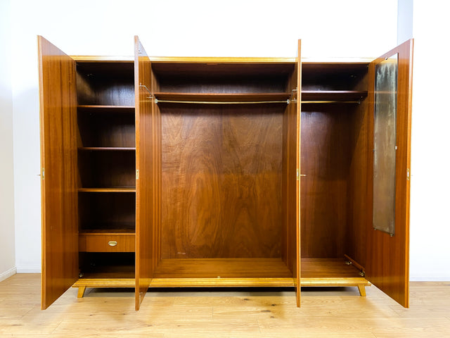 WMK I Raumaufhellender großer Mid-Century Kleiderschrank mit perfekter Aufteilung inkl. Schublade I Schlafzimmerschrank Wäscheschrank Schrank Wardrobe Vintage 50er 60er Berlin Brandenburg Hamburg