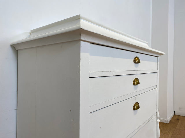WMK # Elegante große antike Kommode in weiß aus vollem Holz mit geräumigen Schubladen und Messinggriffen, um 1890 # Schrank Schubladenkommode Wäschekommode Highboard Biedermeier Shabby Chic Vintage